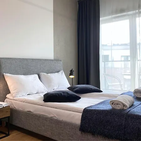 شقة Apartamenty-wroc Center By The Bridge
