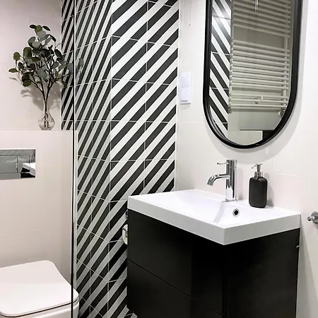 Apartment Apartamenty-wroc Center By The Bridge Breslau